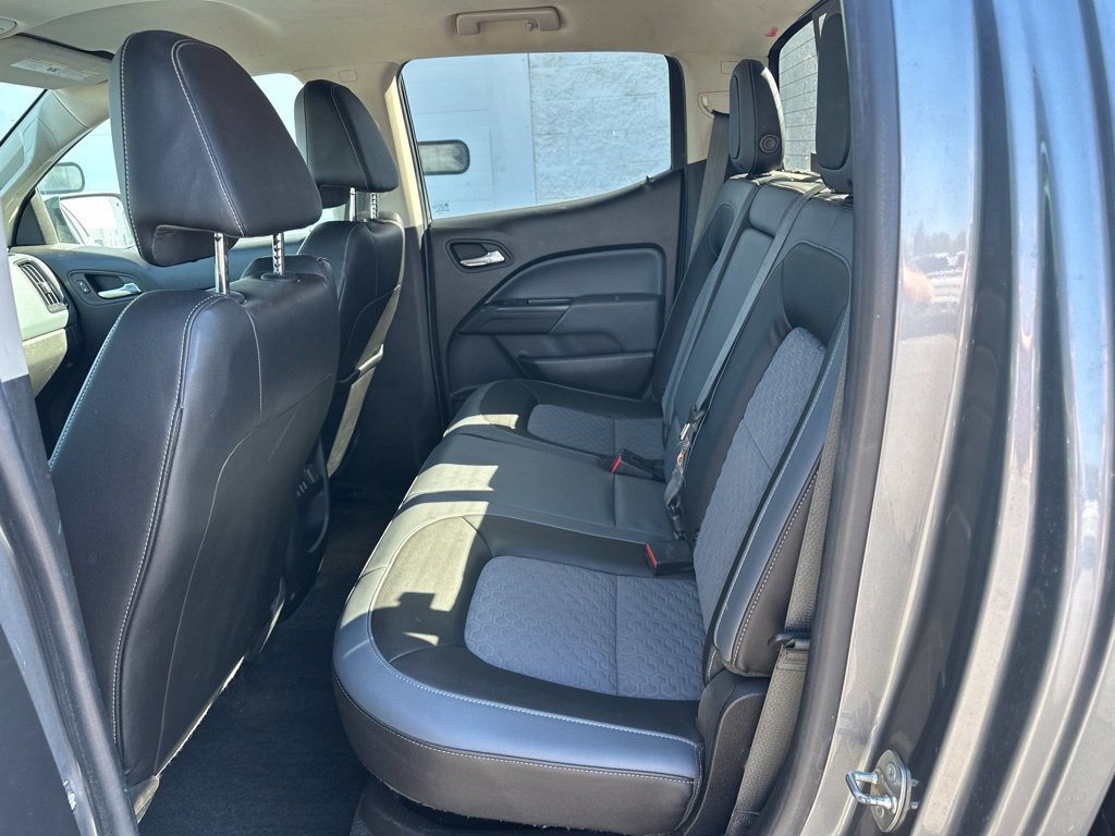 Used 2018 Chevrolet Colorado Z71 AWD/4WD image 11