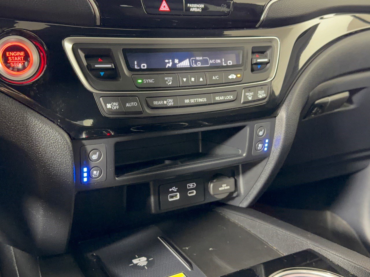 Certified 2024 Honda Passport Black Edition image 22