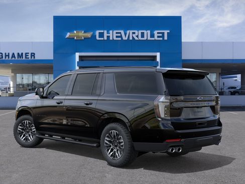 New 2026 Chevrolet Suburban Z71 w/ Z71 Off-Road Package AWD/4WD image 29