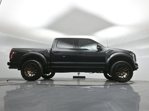 Used 2019 Ford F150 Raptor w/ Equipment Group 802A Luxury AWD/4WD image 48