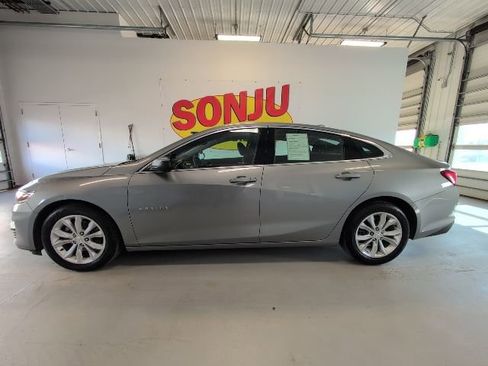 Used 2023 Chevrolet Malibu LT FWD image 2