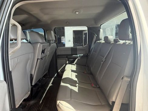 Used 2017 Ford F450 XL w/ Power Equipment Group image 6