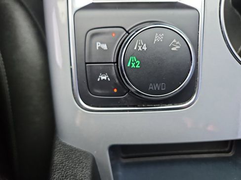 Used 2021 Chevrolet Blazer LT image 12