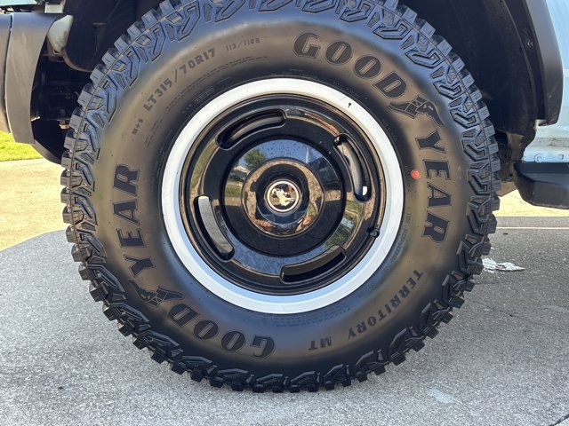 Used 2023 Ford Bronco Heritage Edition AWD/4WD image 16