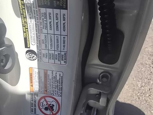 Used 2016 Subaru Crosstrek 2.0i Premium AWD/4WD image 17