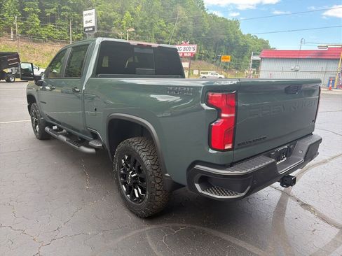 New 2026 Chevrolet Silverado 2500 LT w/ Trail Boss Package AWD/4WD image 3