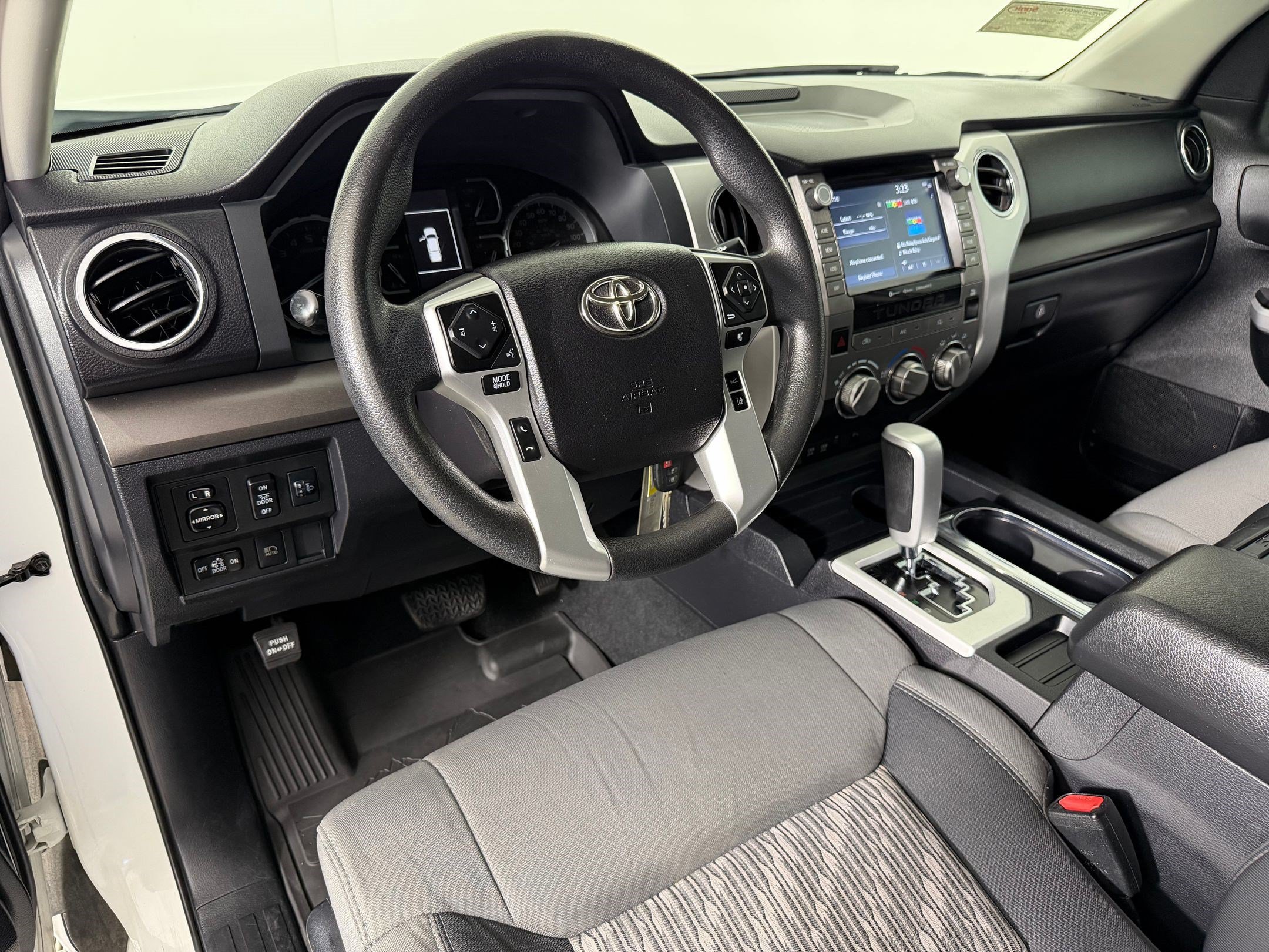 Used 2021 Toyota Tundra SR5 RWD image 4