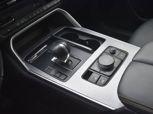 Used 2024 MAZDA CX-90 3.3 Turbo w/ Preferred Plus image 38