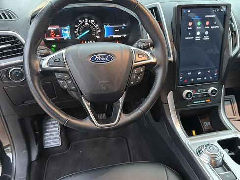 Used 2024 Ford Edge SEL AWD/4WD image 16