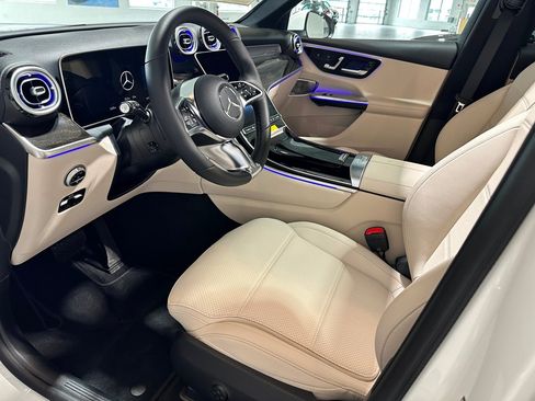 New 2026 Mercedes-Benz GLC 300 4MATIC image 7