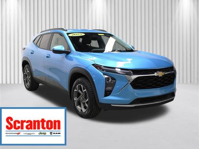 Used 2025 Chevrolet Trax LT w/ LT Convenience Package