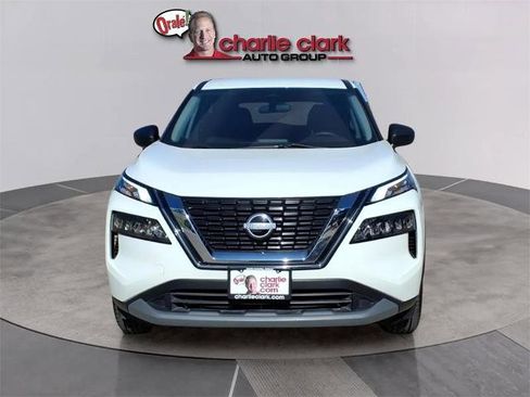 Certified 2023 Nissan Rogue S image 8