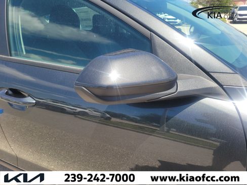 New 2026 Kia K4 FWD image 8