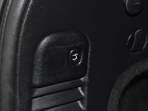 Used 2021 Jeep Grand Cherokee High Altitude AWD/4WD image 18