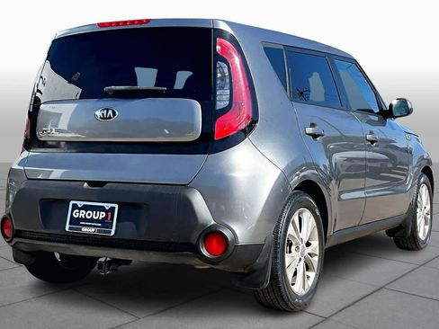Used 2015 Kia Soul + image 13