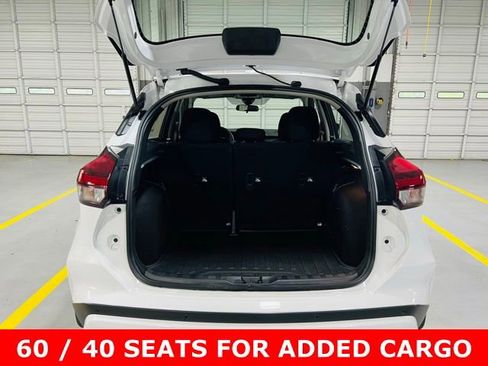 New 2025 Nissan Kicks Play S image 8