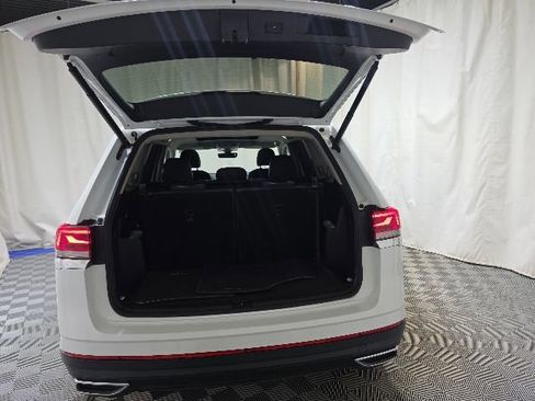 Certified 2023 Volkswagen Atlas SEL AWD/4WD image 39