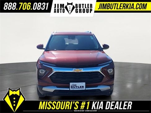 Used 2024 Chevrolet TrailBlazer LT w/ LT Cold Weather Package image 32