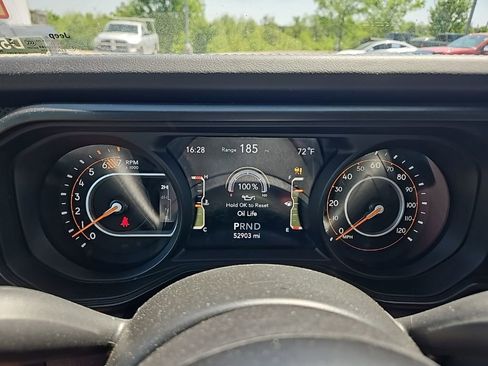 Used 2024 Jeep Wrangler Unlimited Rubicon AWD/4WD image 18