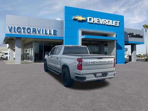 Used 2019 Chevrolet Silverado 1500 Custom w/ Custom Value Package image 8