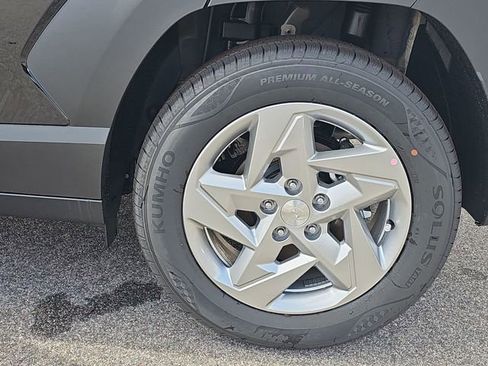 New 2026 Hyundai Kona SE image 35