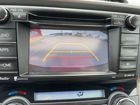 Used 2018 Toyota RAV4 XLE image 20