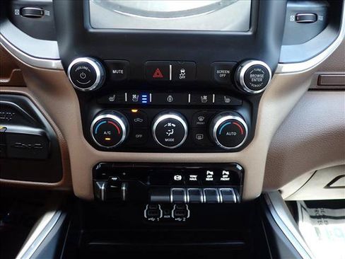 Used 2020 RAM 2500 Laramie AWD/4WD image 19