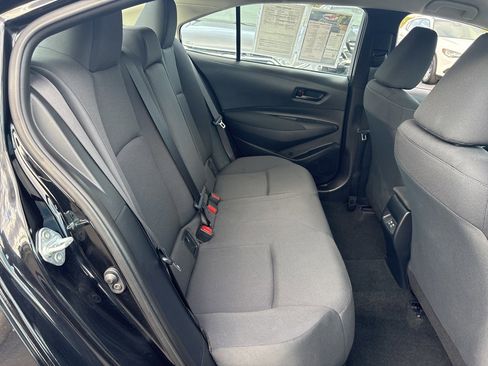 Used 2023 Toyota Corolla LE image 11