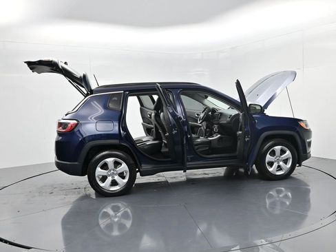 Used 2020 Jeep Compass Latitude image 57