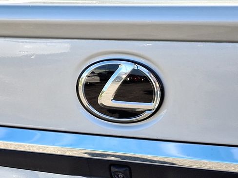 Used 2021 Lexus ES 350 w/ Premium Package image 30