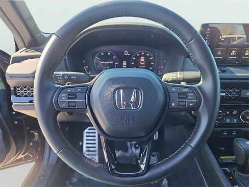 Certified 2025 Honda Accord Sport image 28