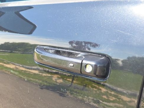Used 2022 RAM 1500 Classic Warlock AWD/4WD image 18