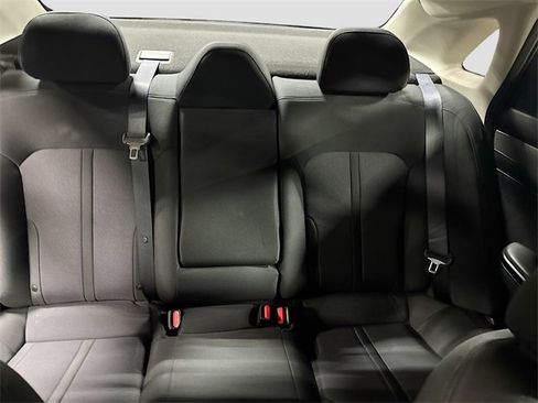 Used 2021 Kia K5 LXS image 22