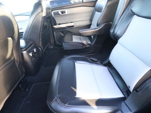 Certified 2023 Ford Explorer XLT w/ Equipment Group 202A image 12