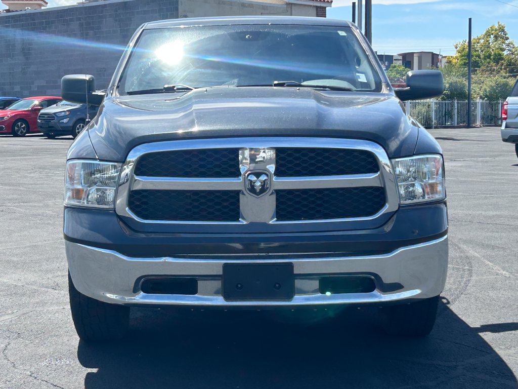 Used 2017 RAM 1500 Classic SLT AWD/4WD image 9