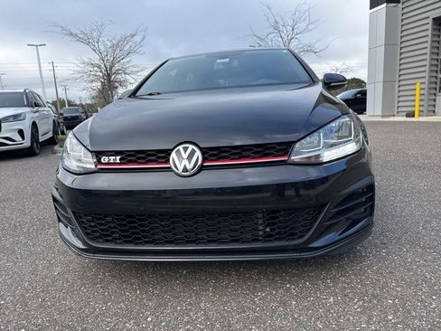 Used 2018 Volkswagen Golf 4-Door image 8