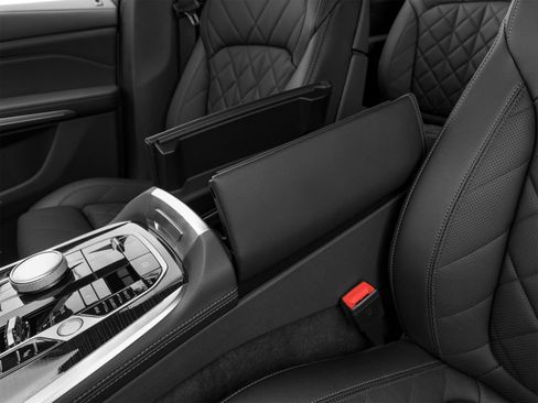 Used 2024 BMW X7 xDrive40i w/ Executive Package AWD/4WD image 13