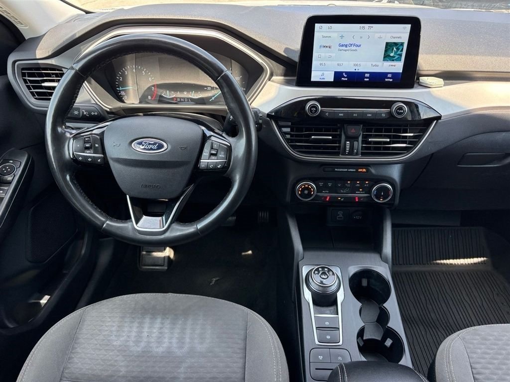 Used 2022 Ford Escape SE w/ Cold Weather Package FWD image 18