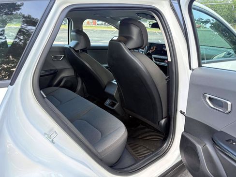 Certified 2025 Kia K4 FWD image 24