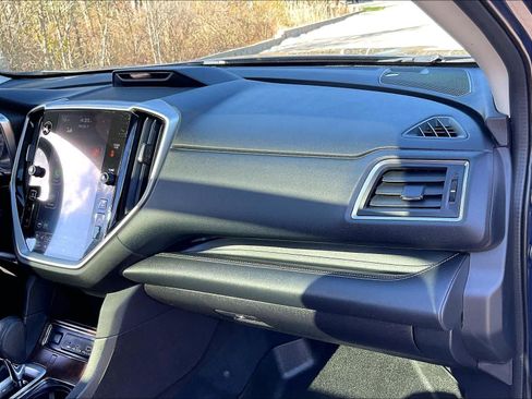 Used 2023 Subaru Ascent Touring AWD/4WD image 13