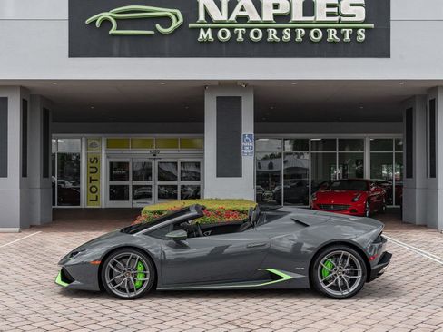 Used 2016 Lamborghini Huracan LP 610-4 image 29