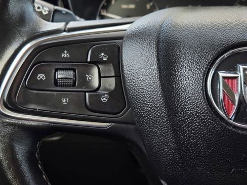 Used 2023 Buick Envision Preferred image 28