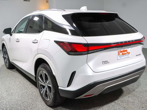 Used 2024 Lexus RX 350 Premium w/ Accessory Package (K3) FWD image 9