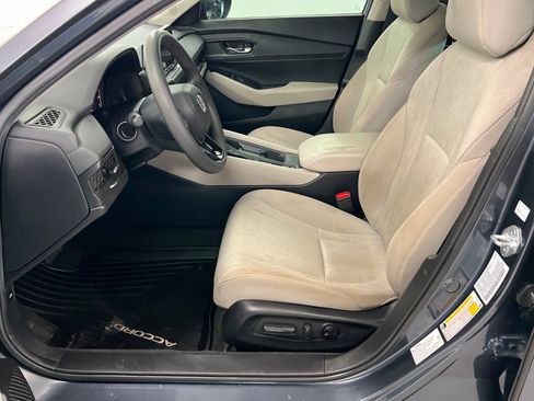 Used 2023 Honda Accord EX image 19