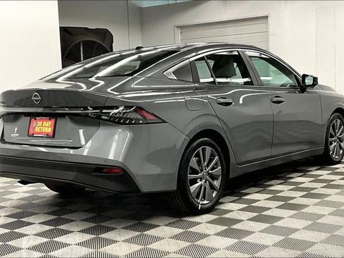 New 2026 Nissan Sentra SL image 17