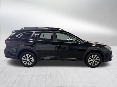 Used 2024 Subaru Outback Premium w/ Popular Package #1A image 8