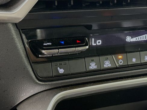 Used 2024 MAZDA CX-90 3.3 Turbo w/ Premium Package image 25