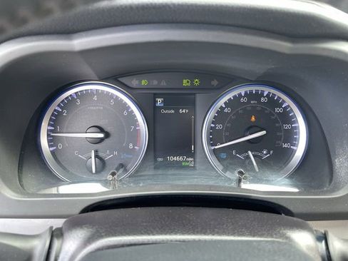 Certified 2019 Toyota Highlander XLE AWD/4WD image 16