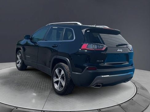 Used 2019 Jeep Cherokee Limited AWD/4WD image 3