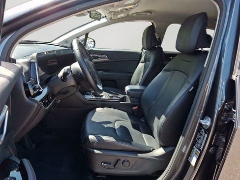 Used 2023 Kia Sportage EX AWD/4WD image 14